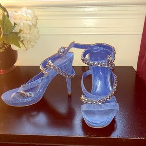 Bcbg strappy chain snakeskin pattern